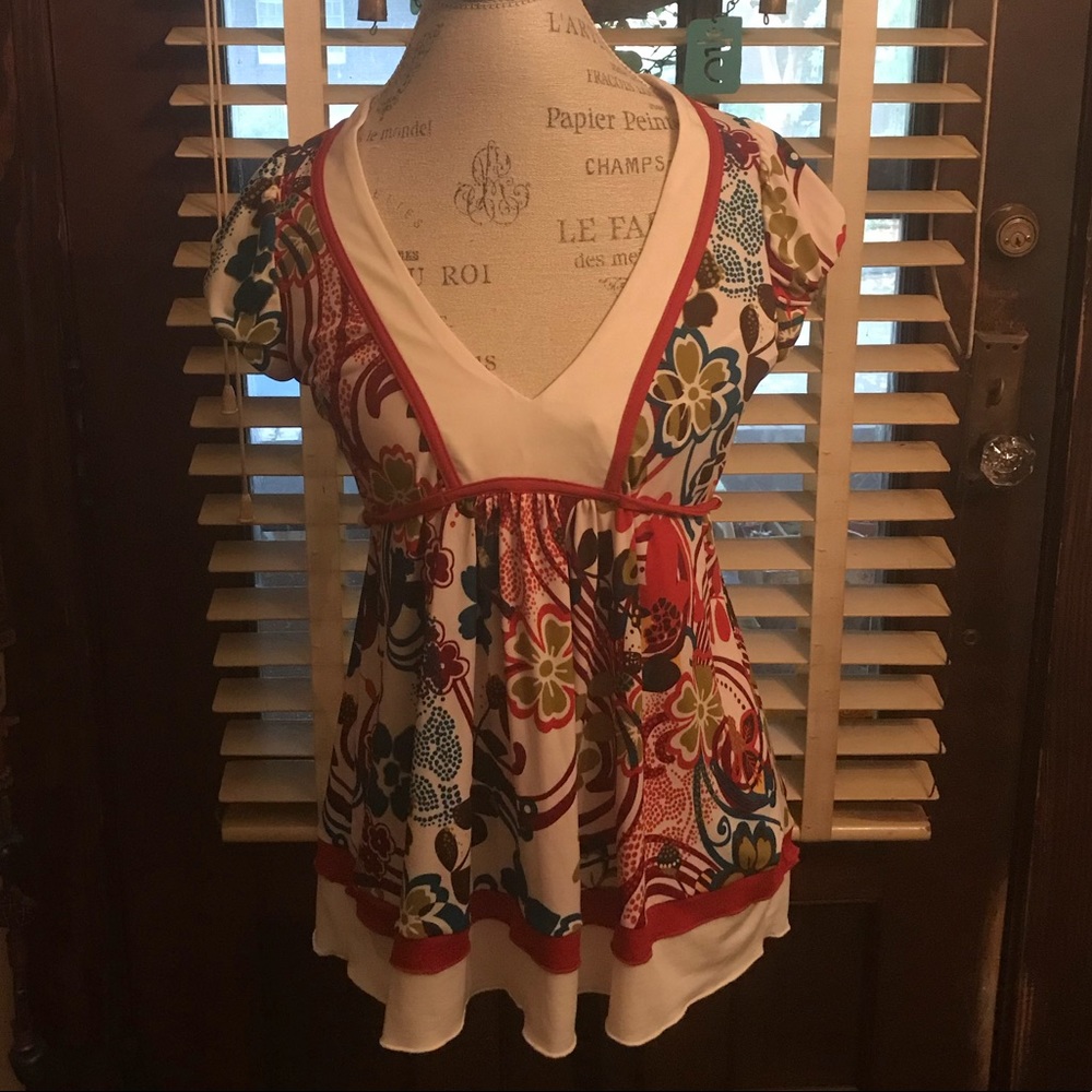 Nwt floral top by XoXo